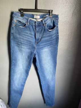 Nicole Miller New York SOHO High Rise Ankle Skinny Jeans - Medium Blue